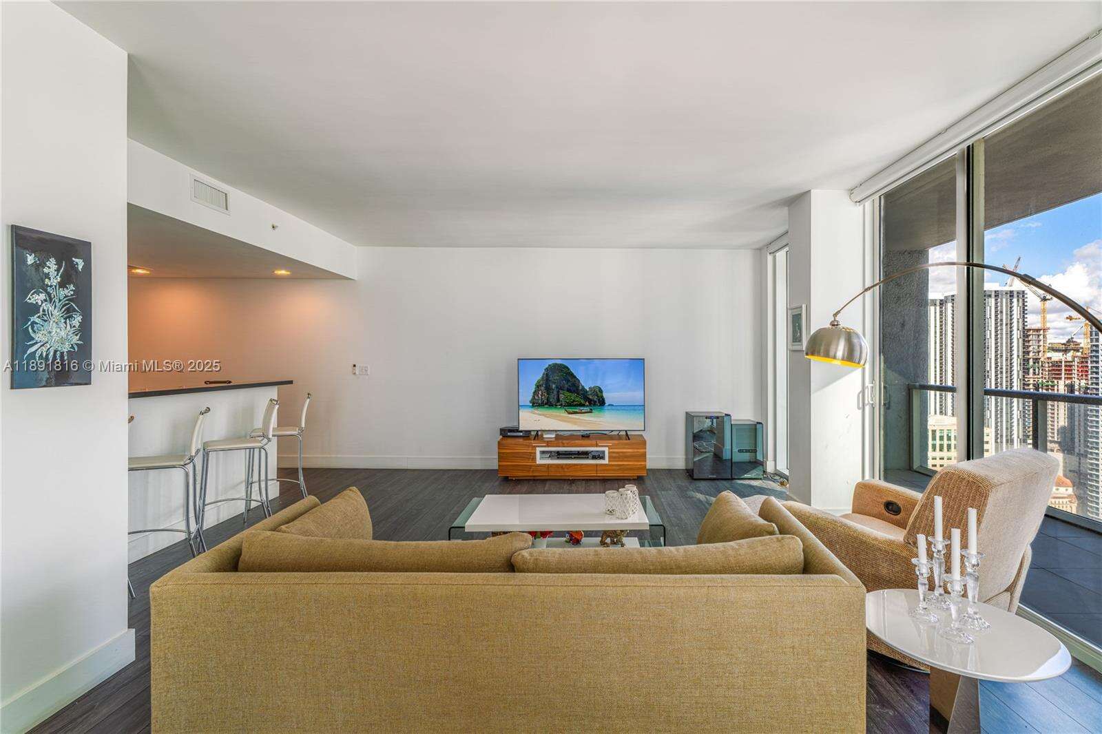 Vizcayne South at 253 2 St, Miami, FL 33132 - For Sale photo 10