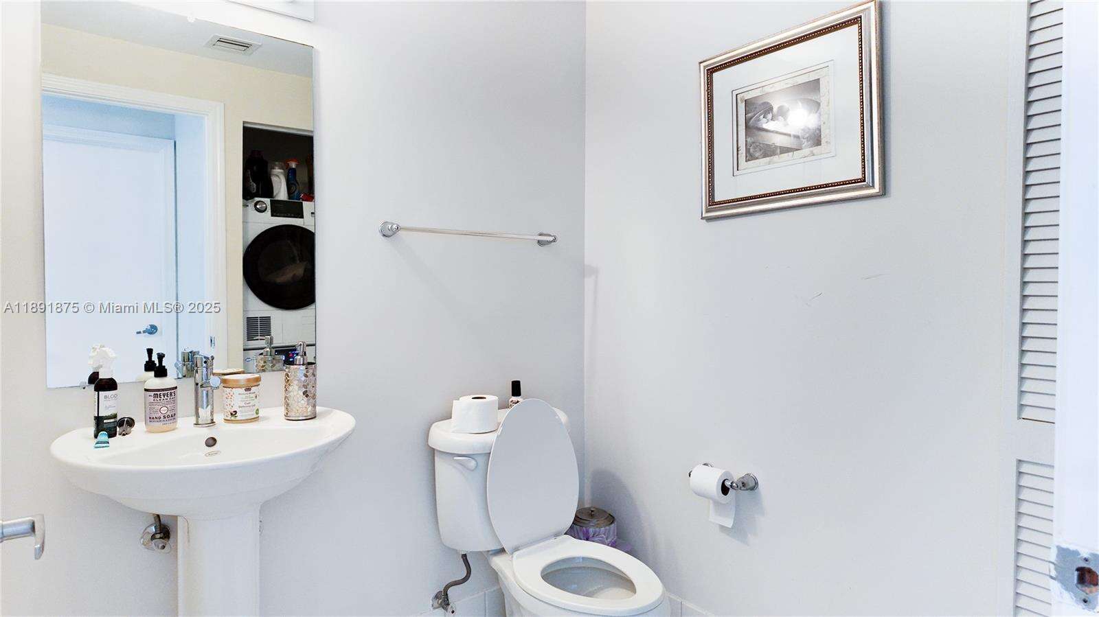 Blue at 601 36 St, Miami, FL 33137 - For Sale photo 12