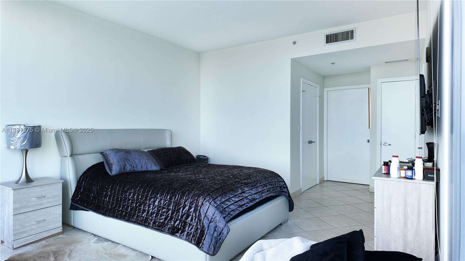 Blue at 601 36 St, Miami, FL 33137 - For Sale photo 9