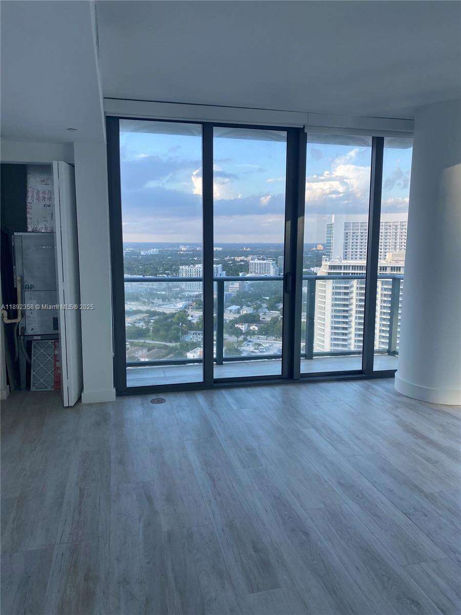 Paraiso Bay at 650 32 St, Miami, FL 33137 - For Sale photo 2