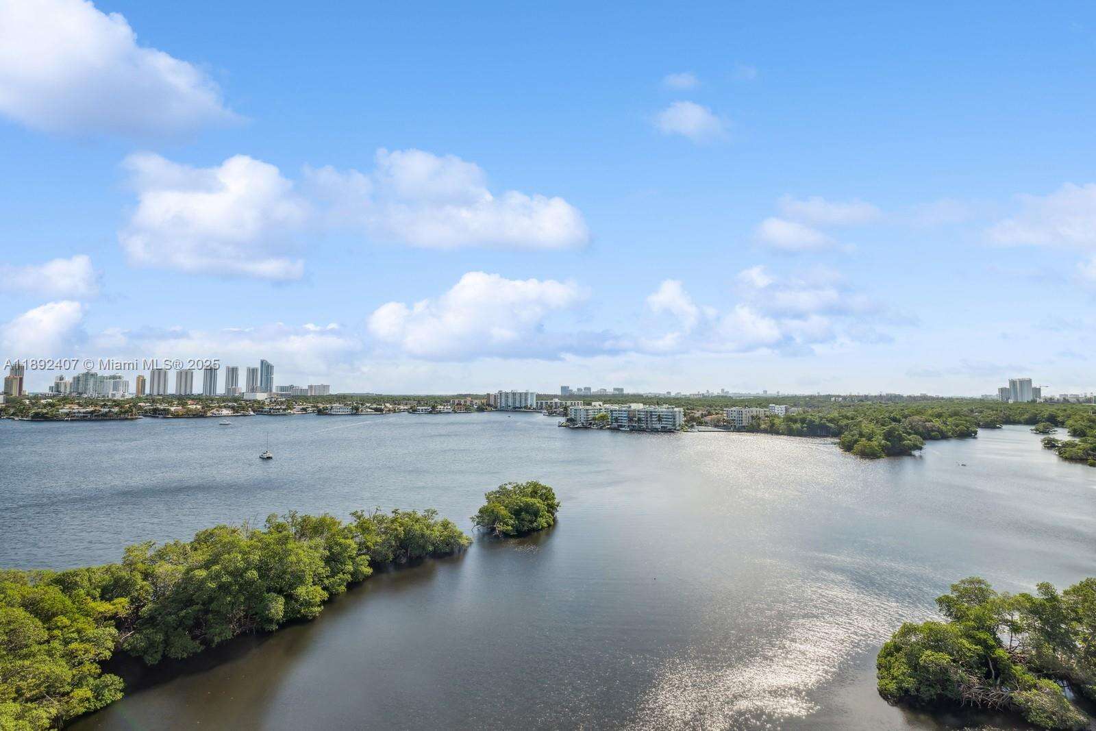 MARINA PALMS RESIDENCES SOUTH - 17111 Biscayne Blvd, Aventura, FL 33160 | Picture 8