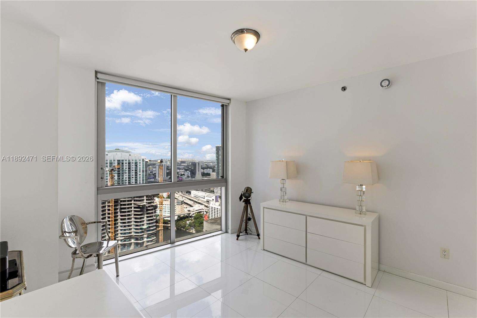 Icon Brickell 1 at 475 Brickell Ave, Miami, FL 33131 - For Sale photo 18