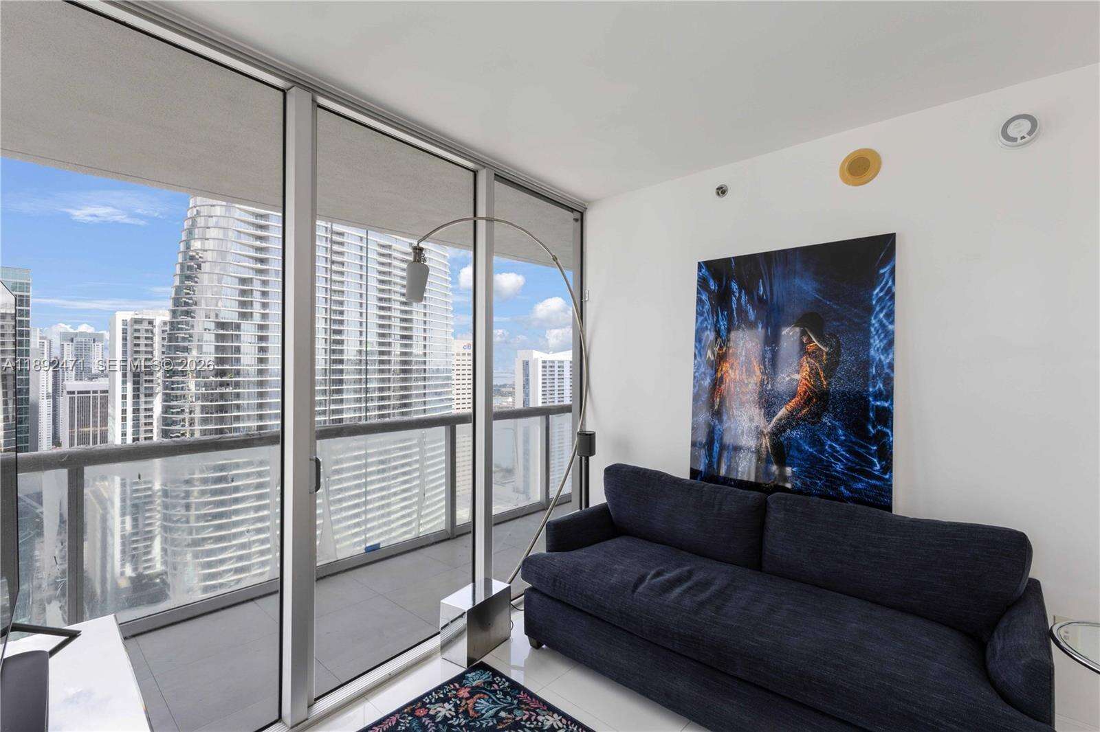 Icon Brickell 1 at 475 Brickell Ave, Miami, FL 33131 - For Sale photo 7