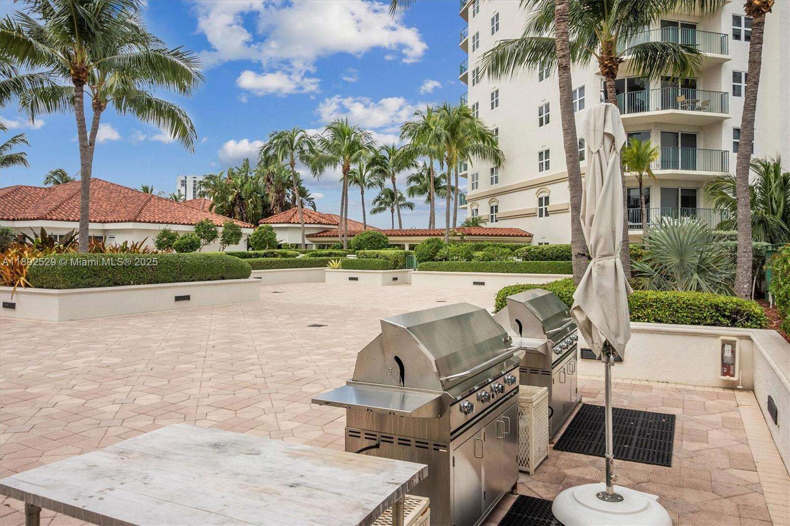 Turnberry Village North at 20000 Country Club Dr, Aventura, FL 33180 - For Sale photo 13