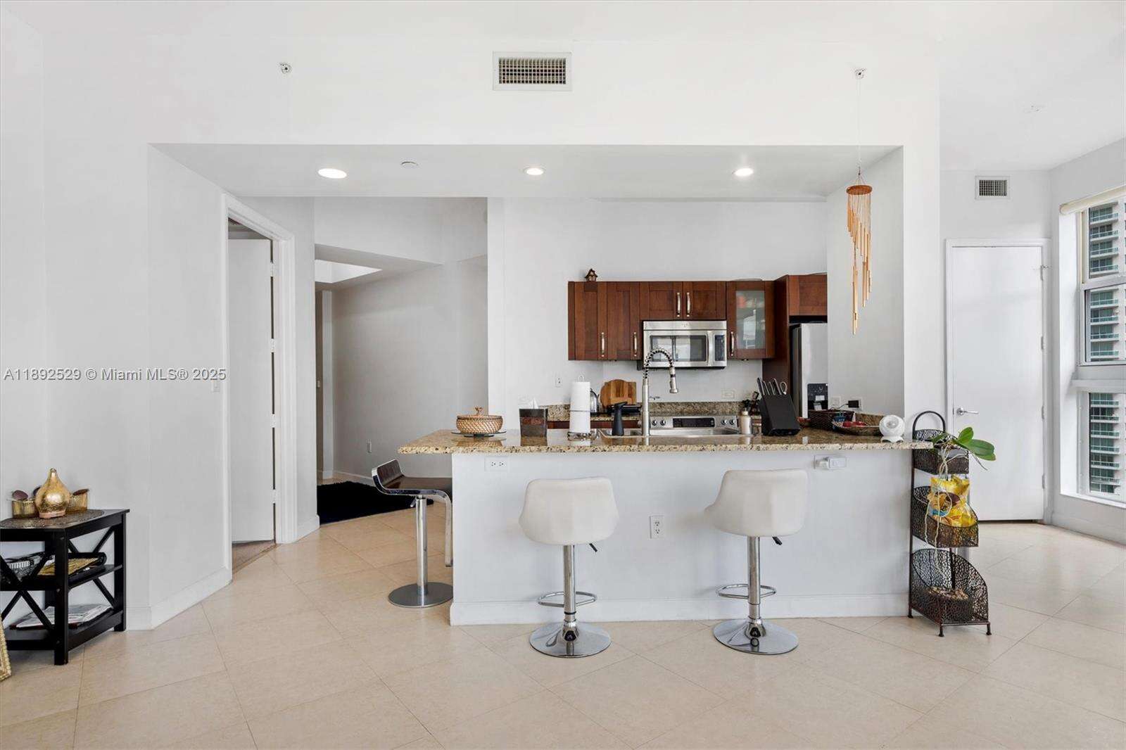 Turnberry Village North at 20000 Country Club Dr, Aventura, FL 33180 - For Sale photo 23