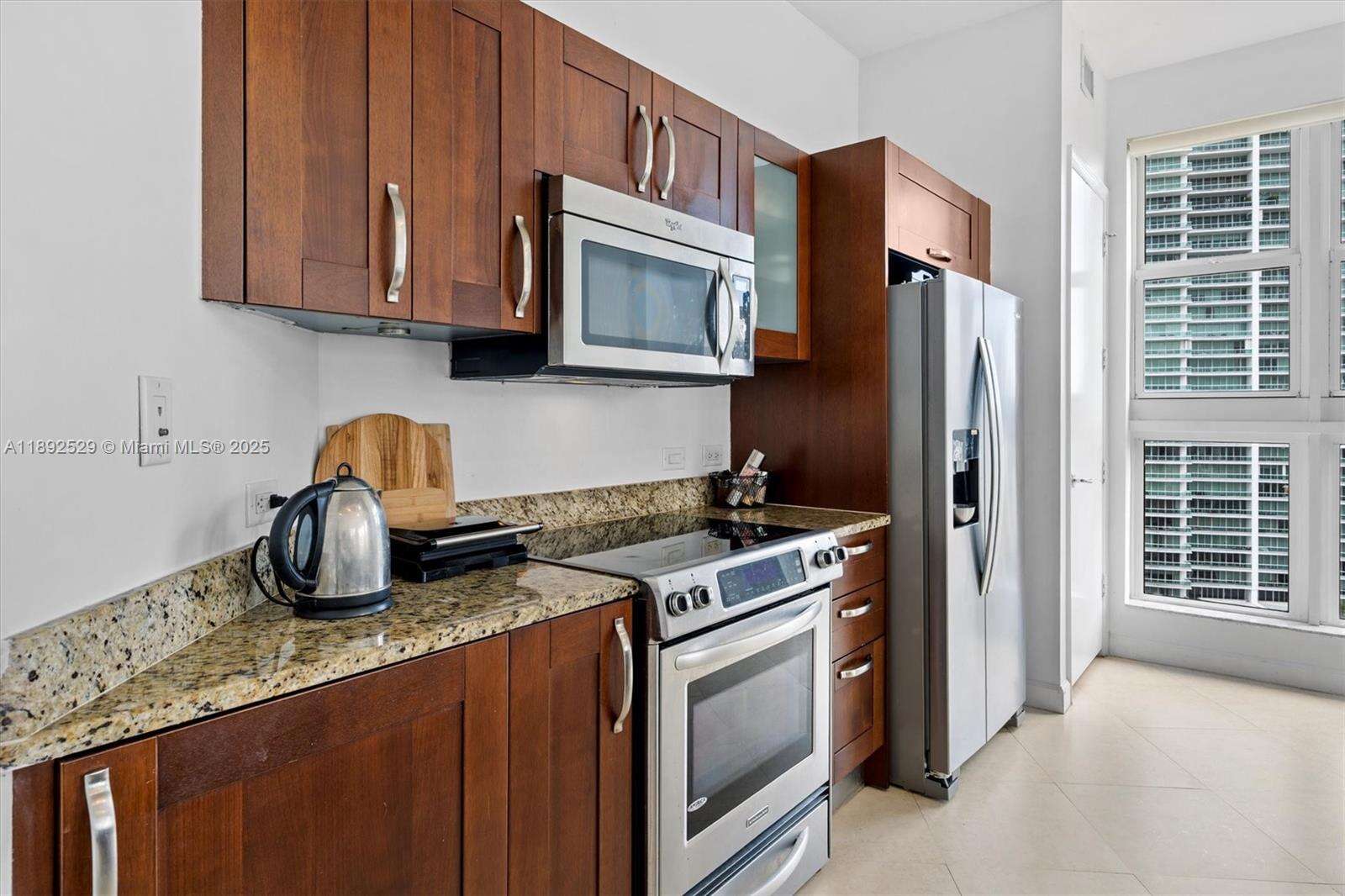 Turnberry Village North at 20000 Country Club Dr, Aventura, FL 33180 - For Sale photo 25
