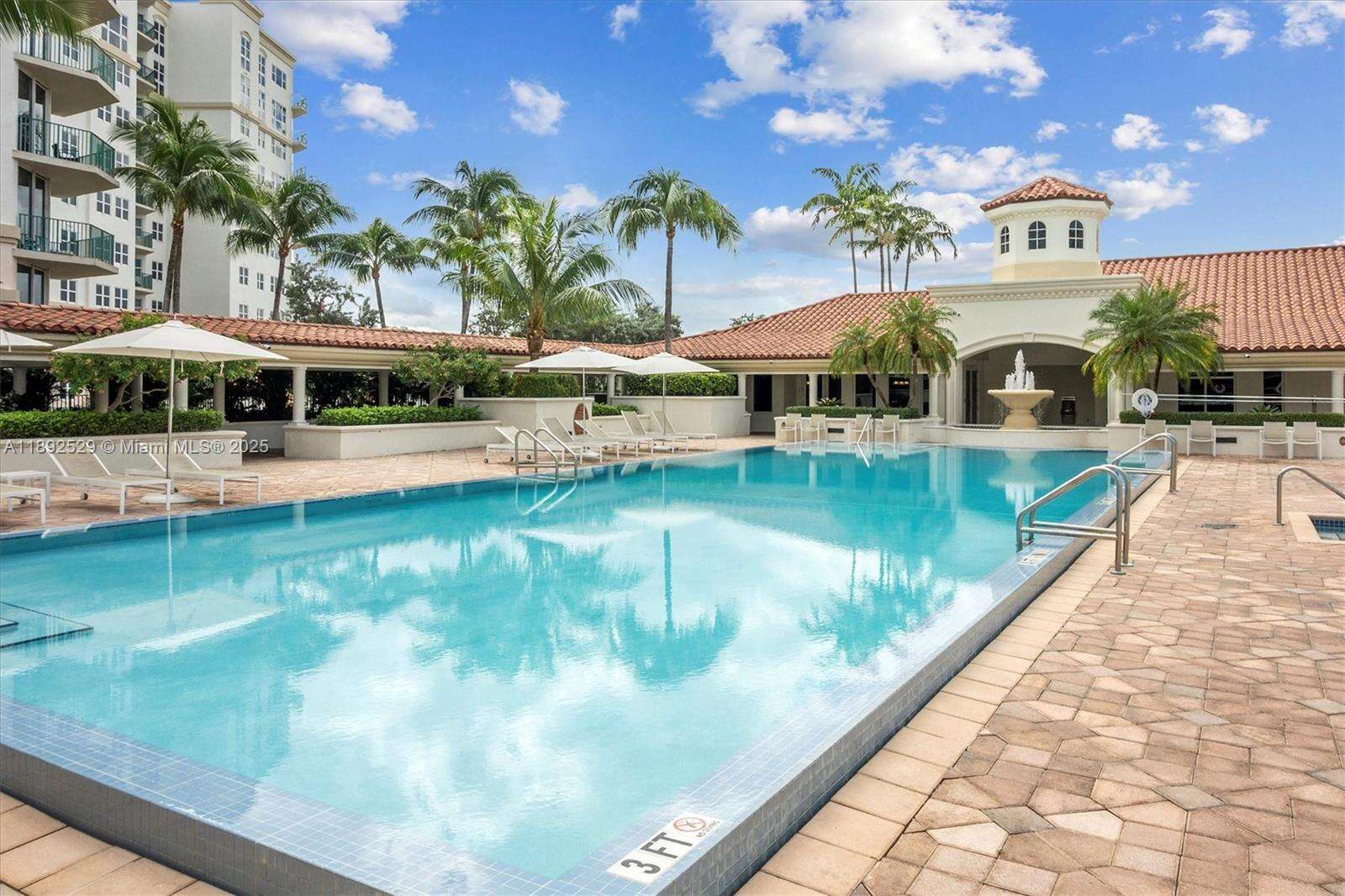 Turnberry Village North at 20000 Country Club Dr, Aventura, FL 33180 - For Sale photo 7