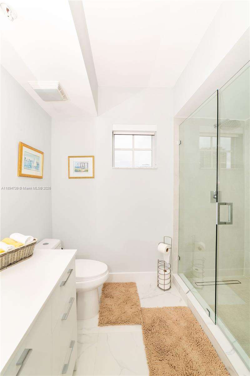 Porto Bellagio at 17145 Bay Rd, Sunny Isles Beach, FL 33160 - For Sale photo 37