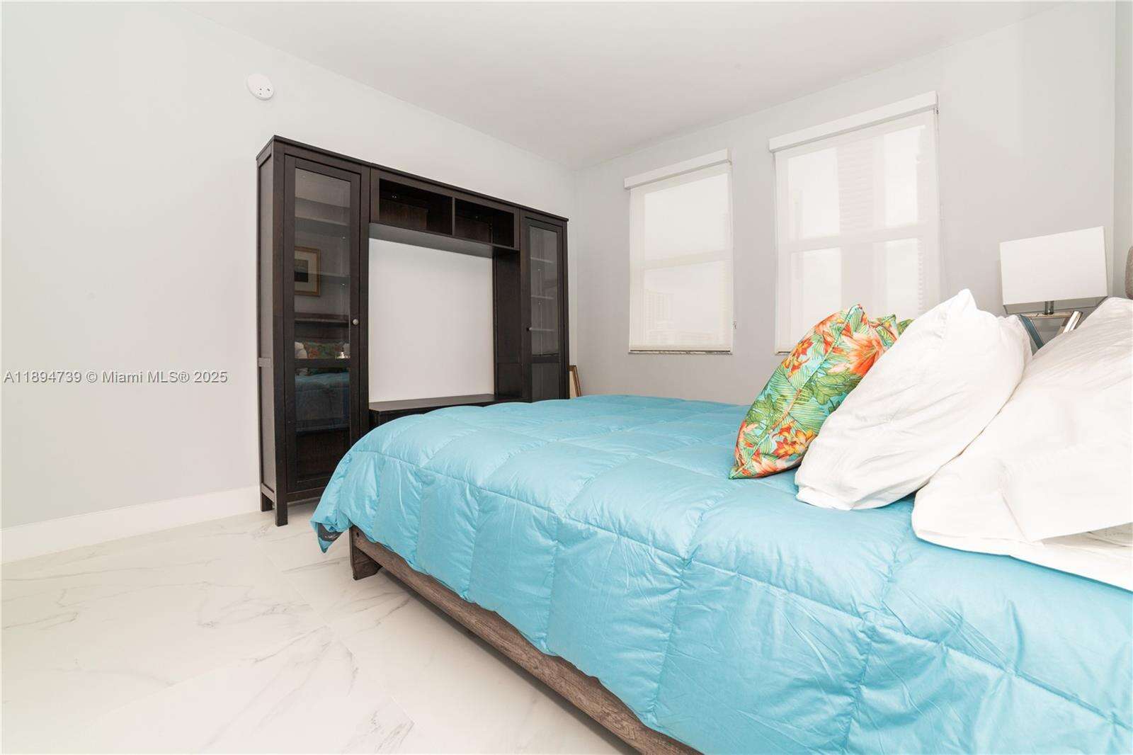 Porto Bellagio at 17145 Bay Rd, Sunny Isles Beach, FL 33160 - For Sale photo 41