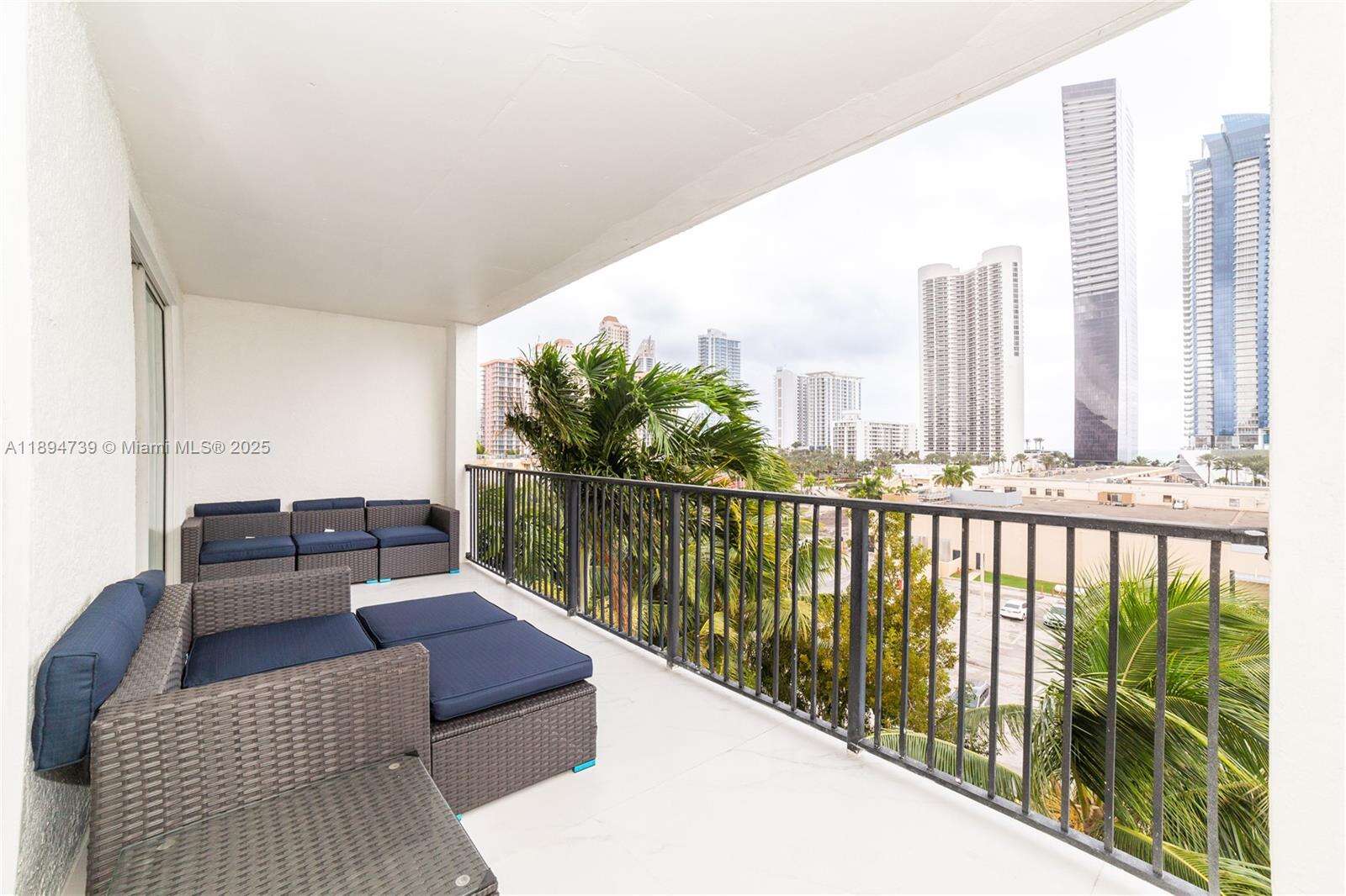 Porto Bellagio at 17145 Bay Rd, Sunny Isles Beach, FL 33160 - For Sale photo 49