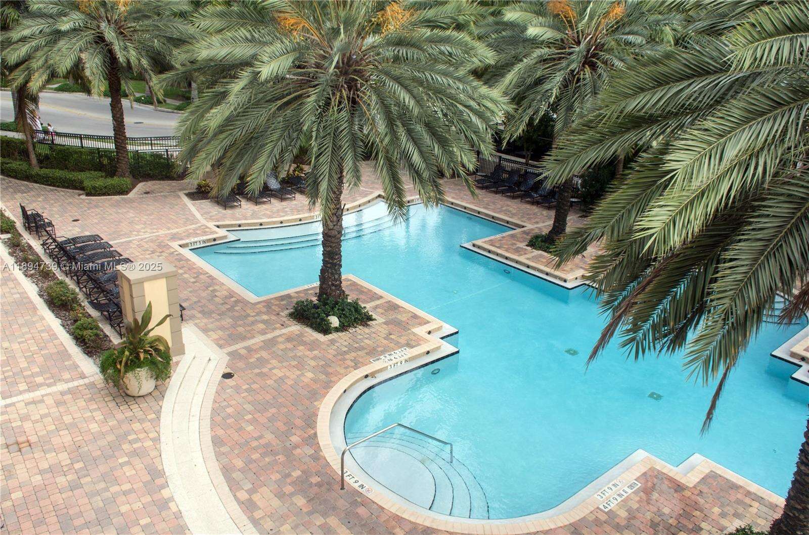 Porto Bellagio at 17145 Bay Rd, Sunny Isles Beach, FL 33160 - For Sale photo 59