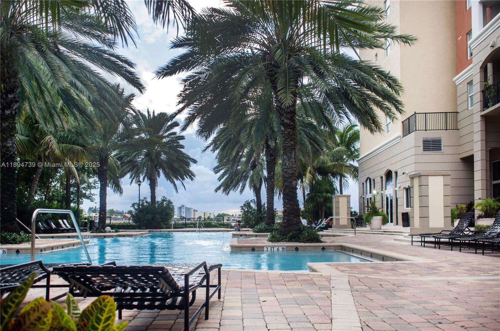 Porto Bellagio at 17145 Bay Rd, Sunny Isles Beach, FL 33160 - For Sale photo 61