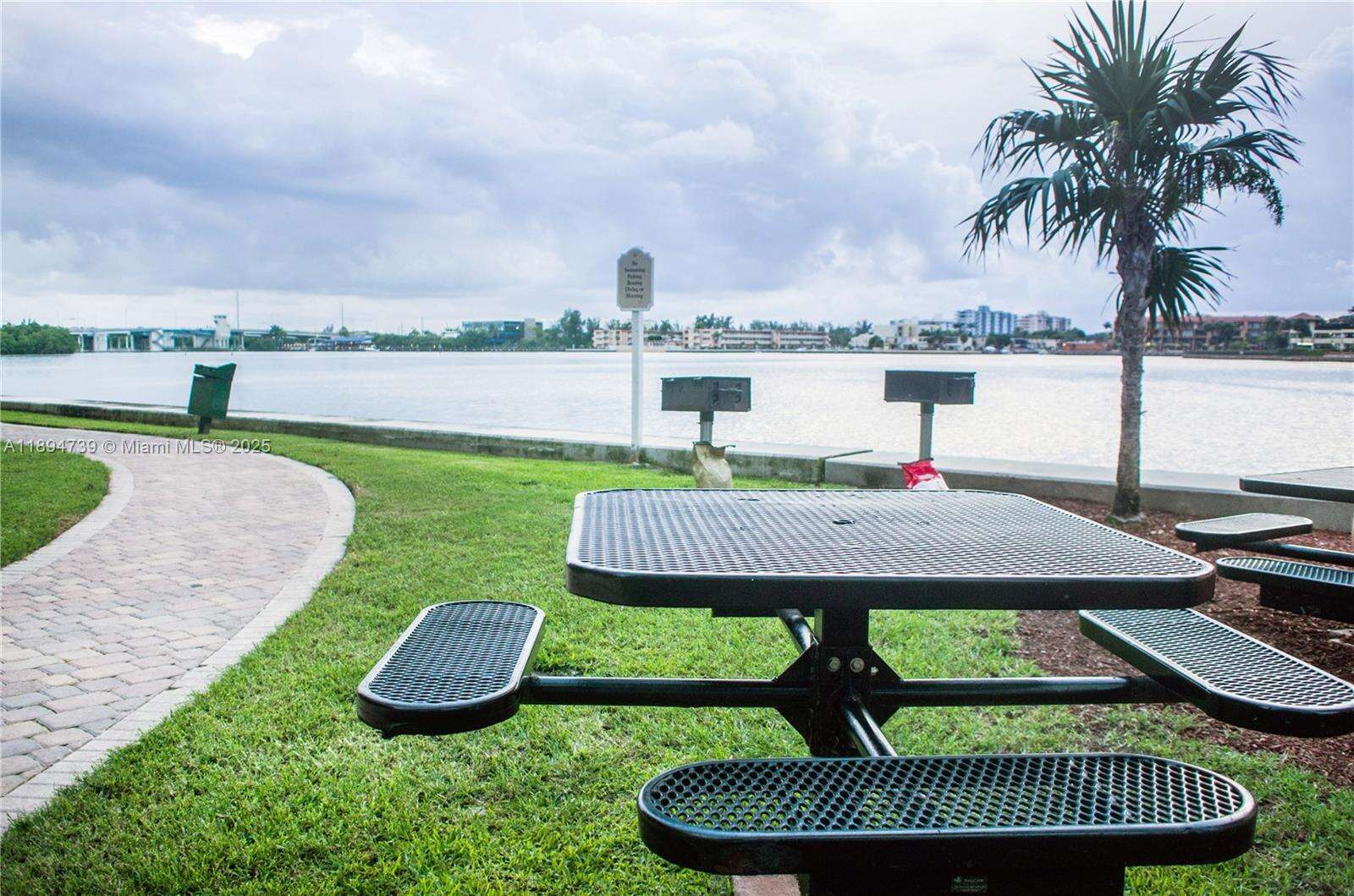 Porto Bellagio at 17145 Bay Rd, Sunny Isles Beach, FL 33160 - For Sale photo 63