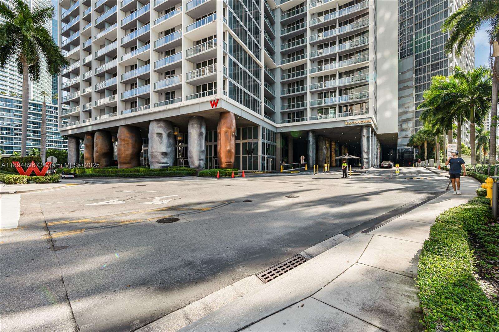 Icon Brickell 1 at 475 Brickell Ave, Miami, FL 33131 - For Sale photo 23