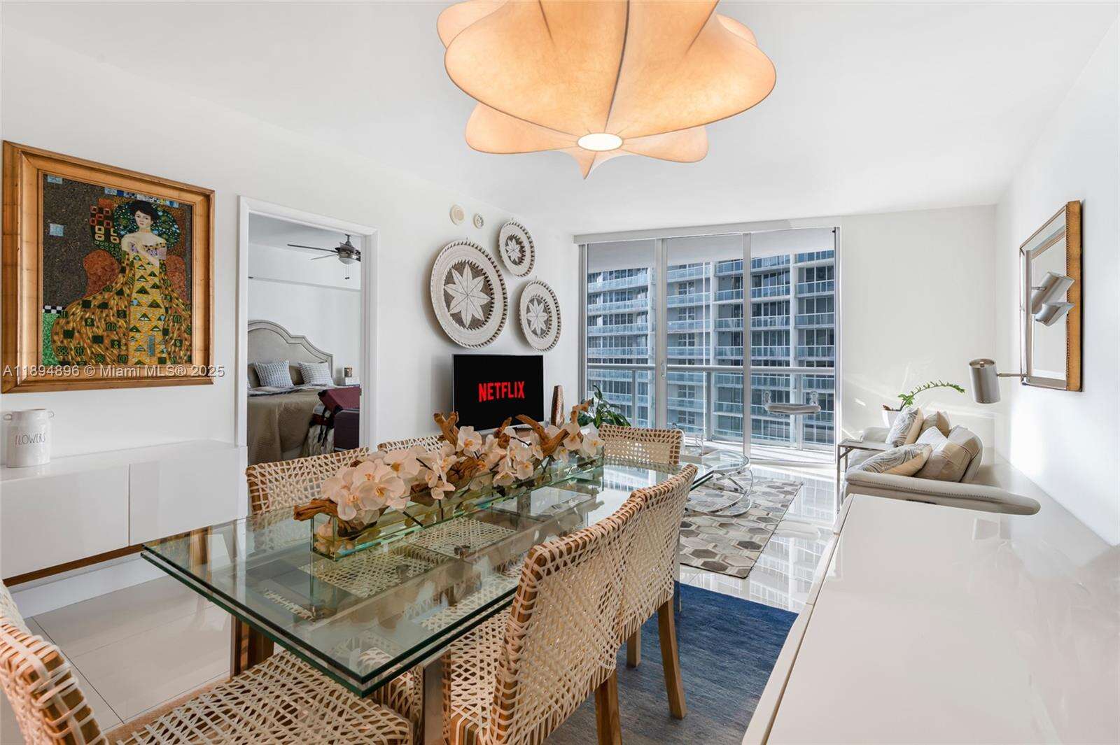 Icon Brickell 1 at 475 Brickell Ave, Miami, FL 33131 - For Sale photo 5