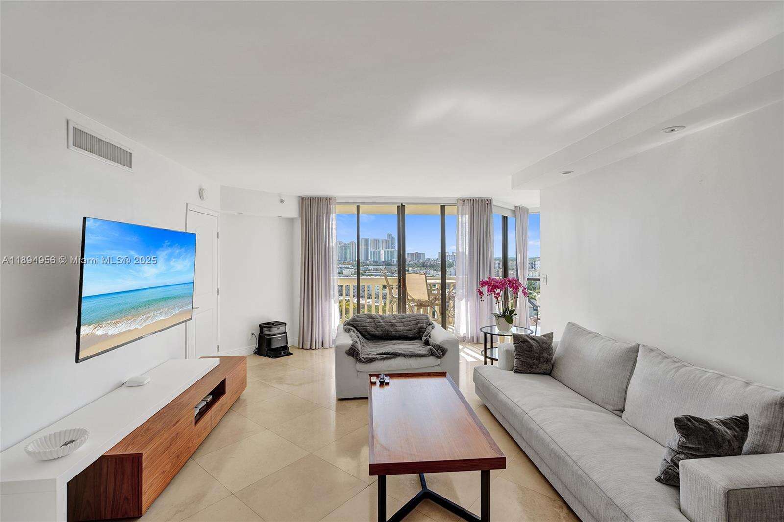 1000 Williams Island at 1000 Island Blvd, Aventura, FL 33160 - For Sale photo 4