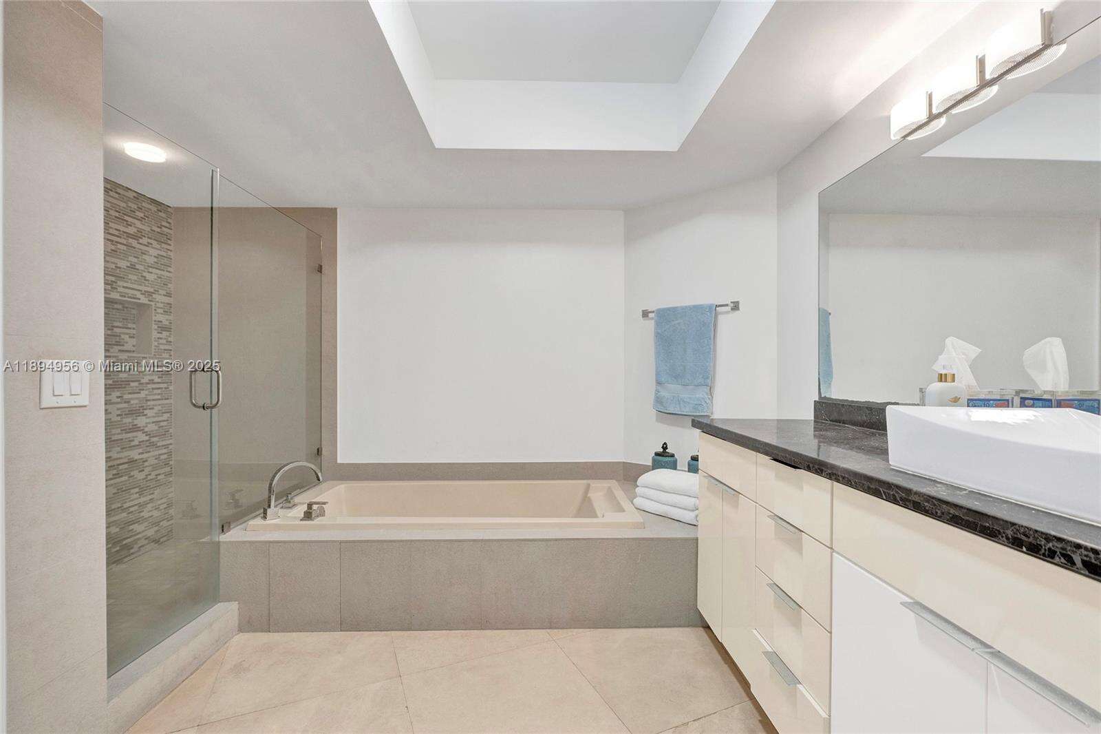 1000 Williams Island at 1000 Island Blvd, Aventura, FL 33160 - For Sale photo 49