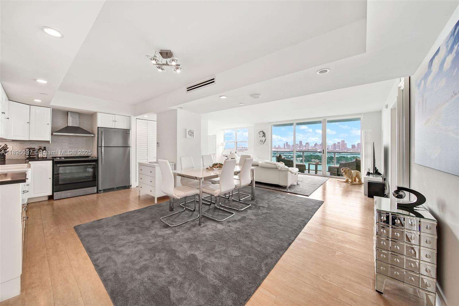 THE FLORIDIAN - 650 W Ave, Miami Beach, FL 33139 | Picture 7