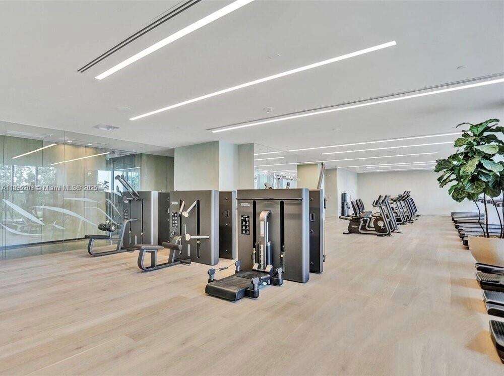 Gran Paraiso at 480 31 St, Miami, FL 33137 - For Sale photo 14