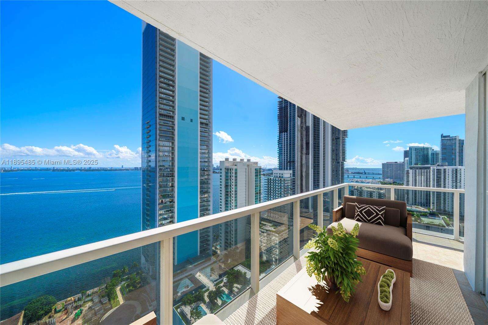 Bay House at 600 27 St, Miami, FL 33137 - For Sale photo 3