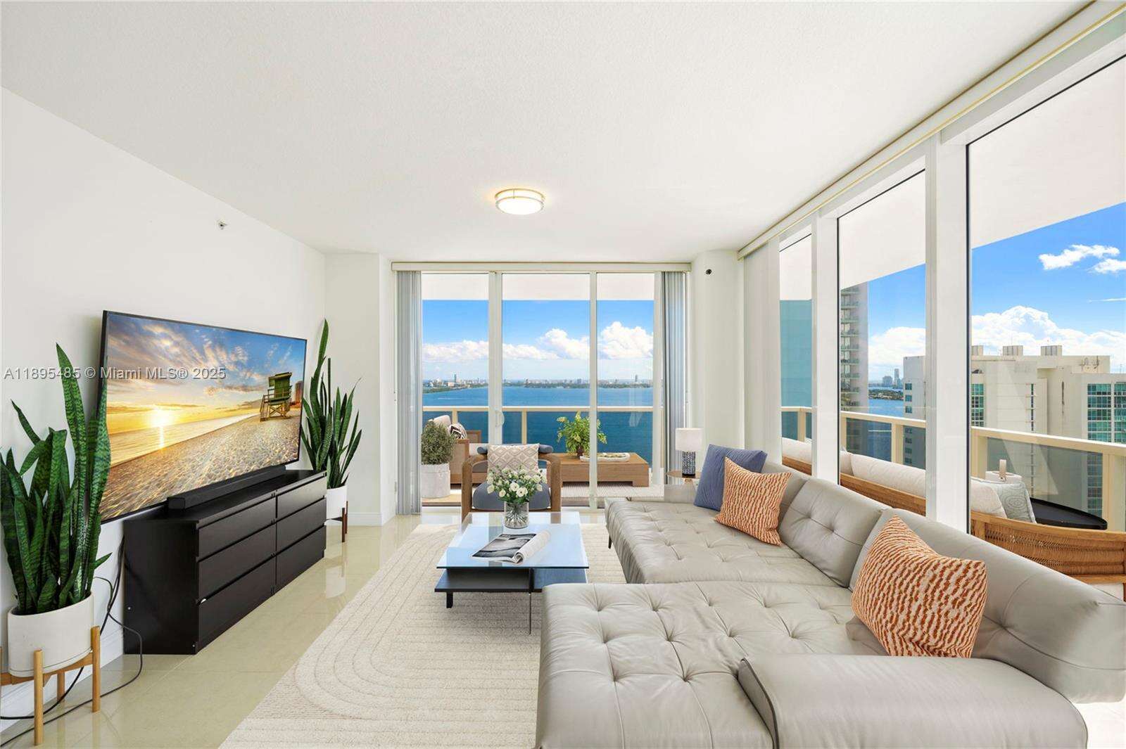 Bay House at 600 27 St, Miami, FL 33137 - For Sale photo 6