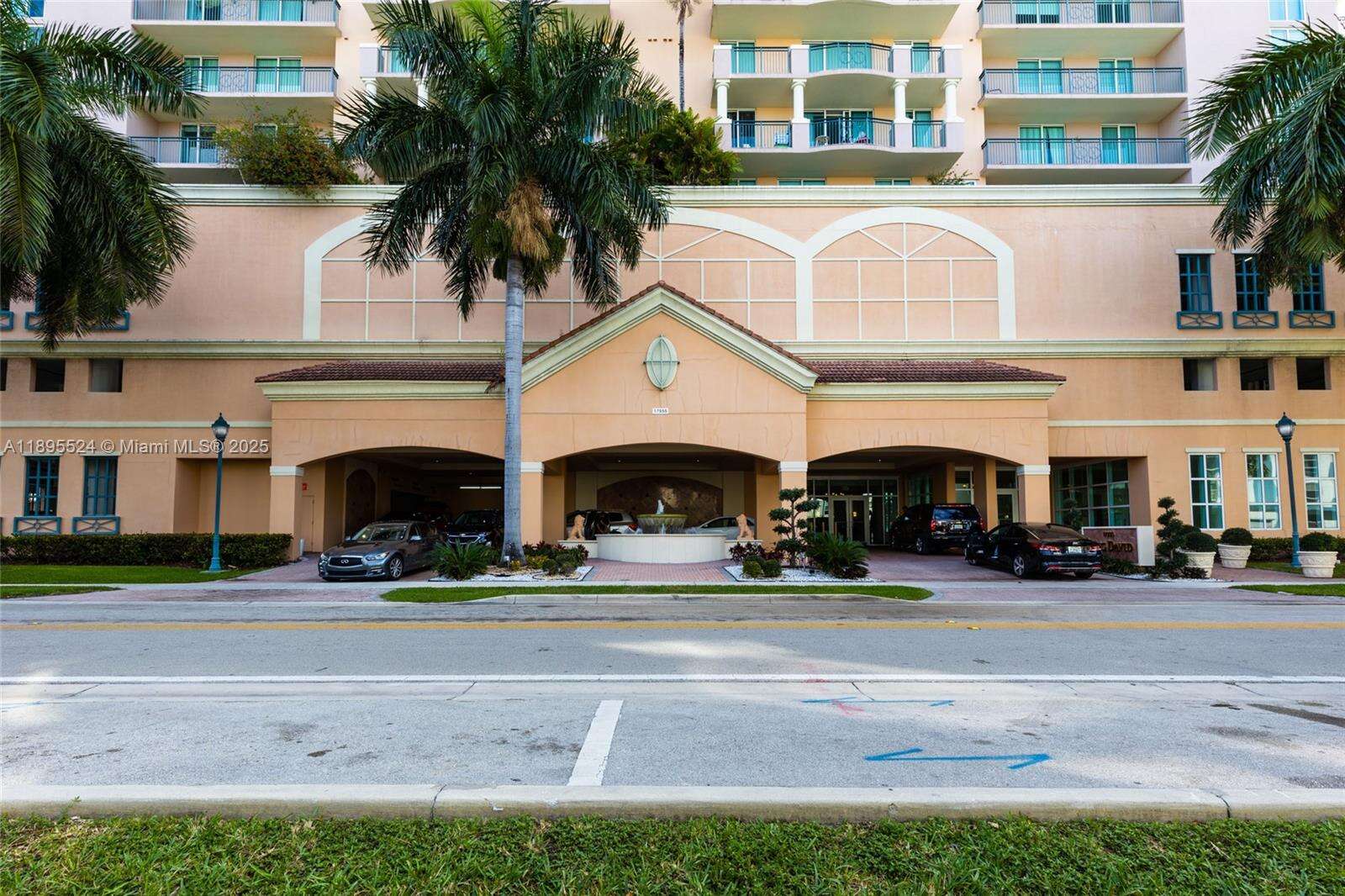 KING DAVID OF SUNNY ISLES - 17555 Atlantic Blvd, Sunny Isles Beach, FL 33160 | Picture 24