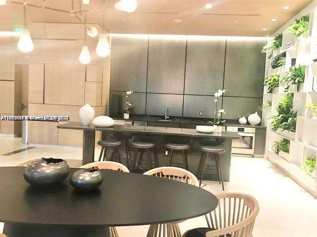Brickell Heights East at 45 9 St, Miami, FL 33130 - For Sale photo 31