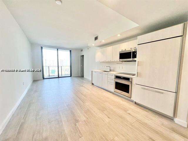 Brickell Heights East at 45 9 St, Miami, FL 33130 - For Sale photo 5