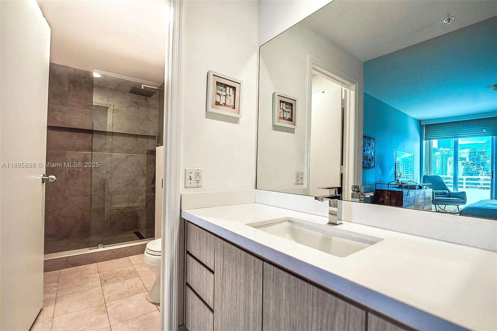 One Tequesta Point at 888 Brickell Key Dr, Miami, FL 33131 - For Sale photo 12