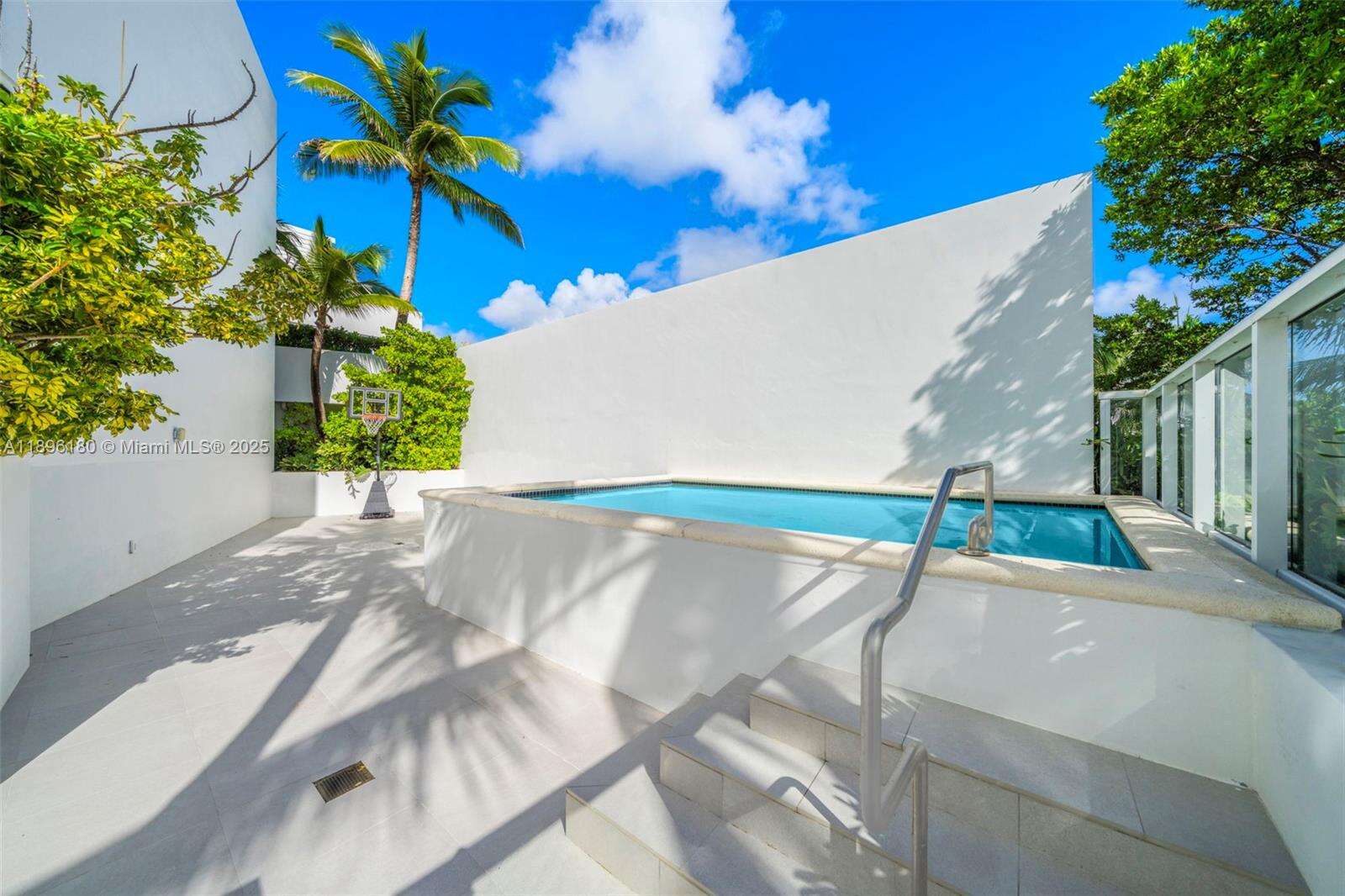 CONTINUUM ON SOUTH BEACH CONDO THE NORTH TOWER - 50 Pointe Dr, Miami Beach, FL 33139 | Picture 45
