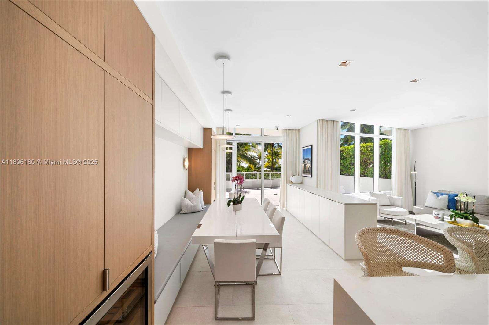 CONTINUUM ON SOUTH BEACH CONDO THE NORTH TOWER - 50 Pointe Dr, Miami Beach, FL 33139 | Picture 10
