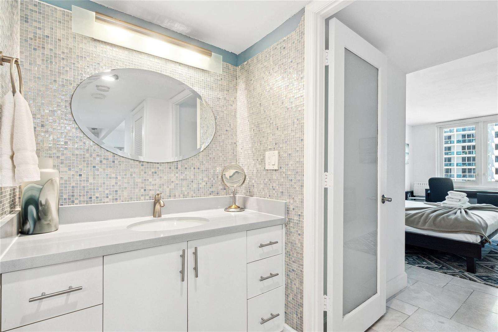 Roney Palace at 2301 Collins, Miami Beach, FL 33139 - For Sale photo 15