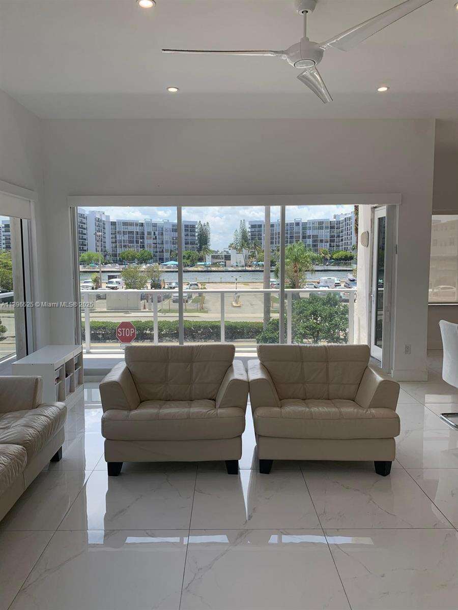 Aquarius at 2751 Ocean Dr, Hollywood, FL 33019 - For Sale photo 13