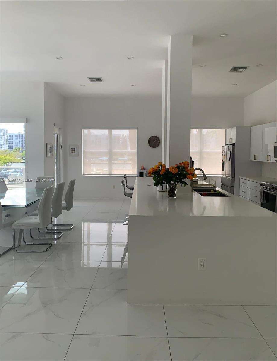 Aquarius at 2751 Ocean Dr, Hollywood, FL 33019 - For Sale photo 28