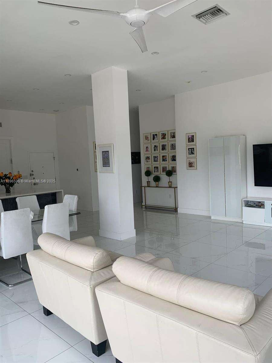 Aquarius at 2751 Ocean Dr, Hollywood, FL 33019 - For Sale photo 45