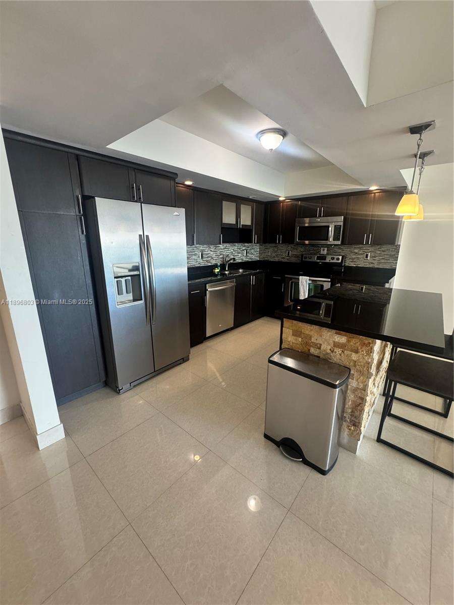 Ocean Reserve at 19370 Collins Ave, Sunny Isles Beach, FL 33160 - For Sale photo 5