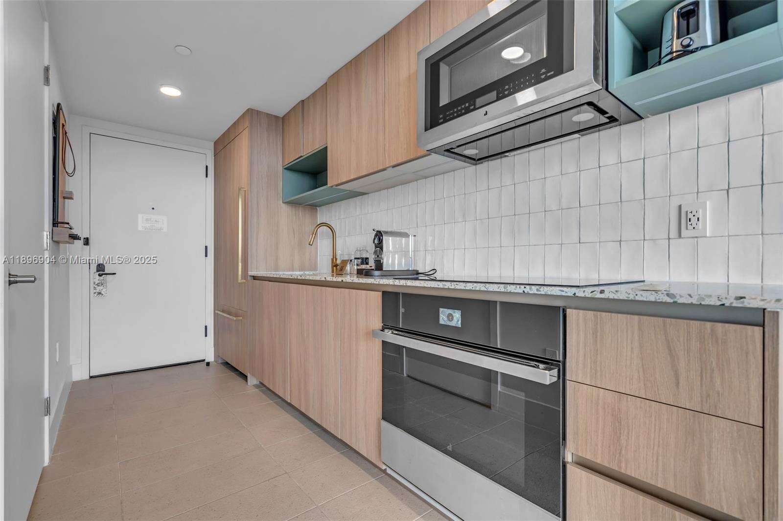 Natiivo | Gale Miami at 159 6th St, Miami, FL 33132 - For Sale photo 17