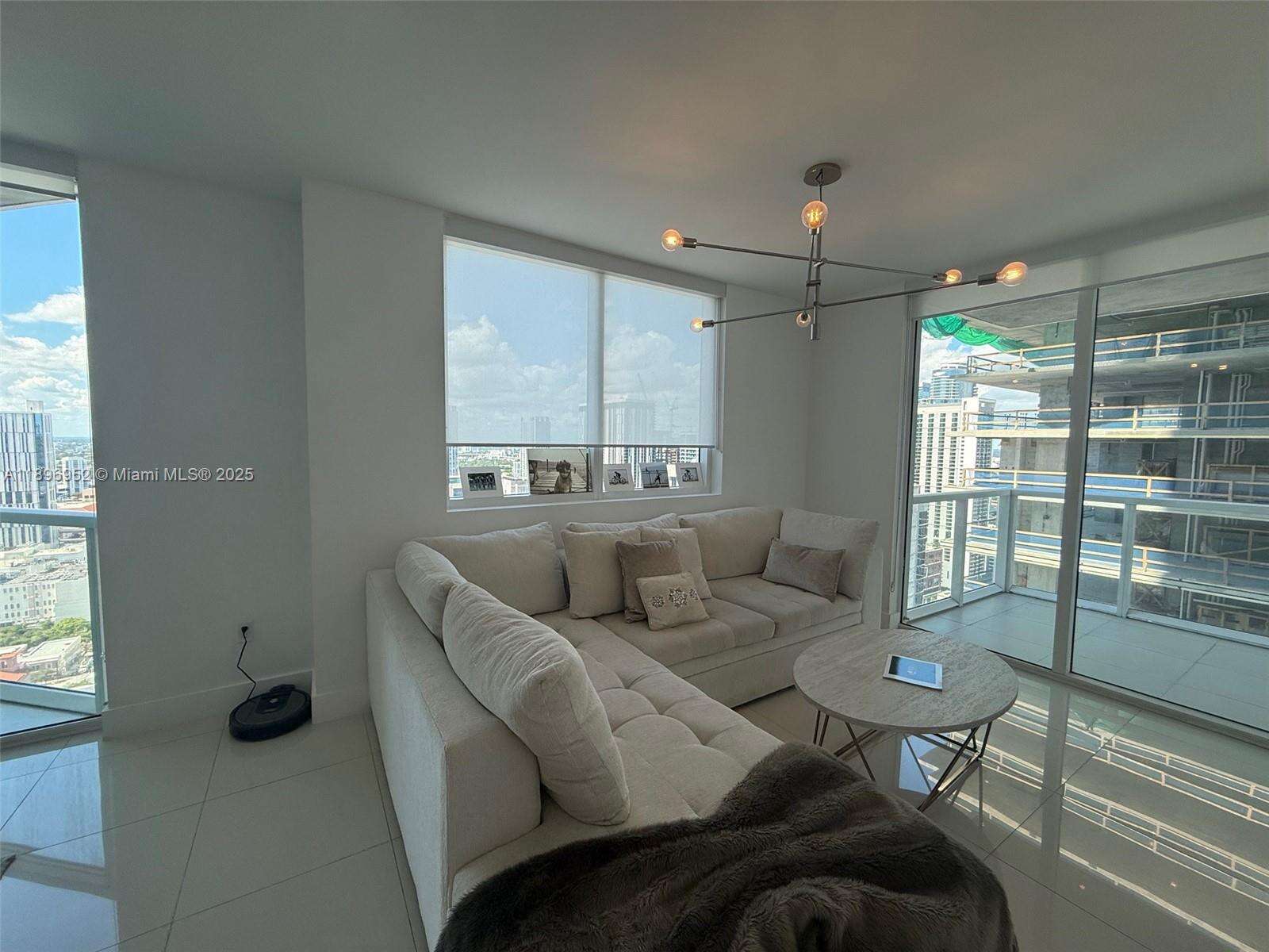 Vizcayne North at 244 Biscayne Blvd, Miami, FL 33132 - For Sale photo 18