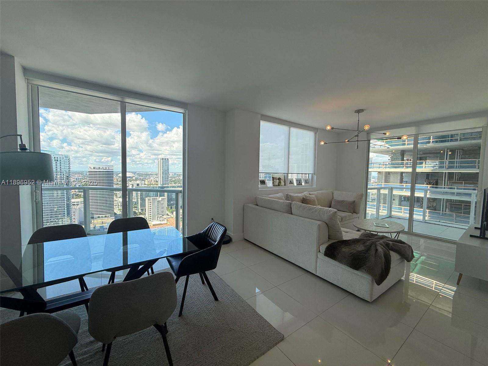 Vizcayne North at 244 Biscayne Blvd, Miami, FL 33132 - For Sale photo 5