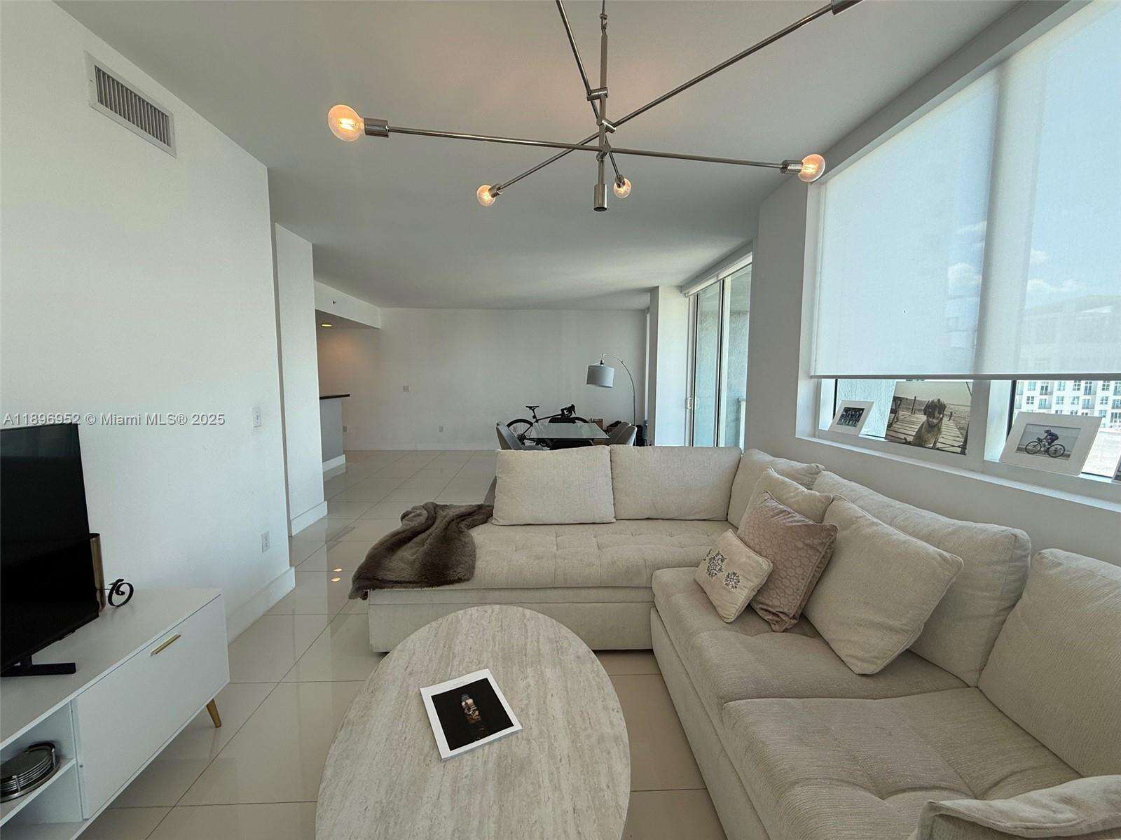 Vizcayne North at 244 Biscayne Blvd, Miami, FL 33132 - For Sale photo 8