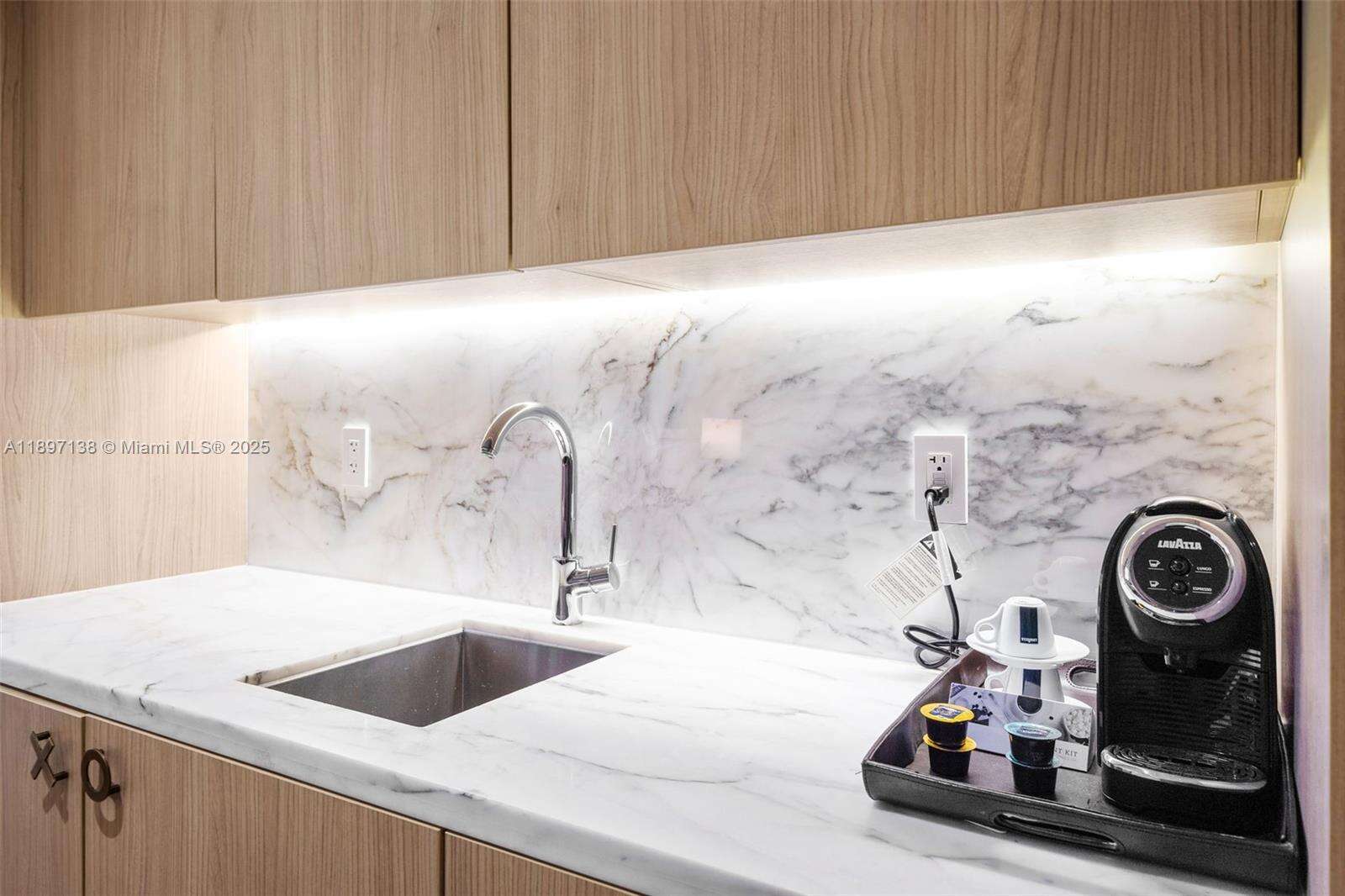 Sls Lux at 801 Miami Ave, Miami, FL 33130 - For Sale photo 11