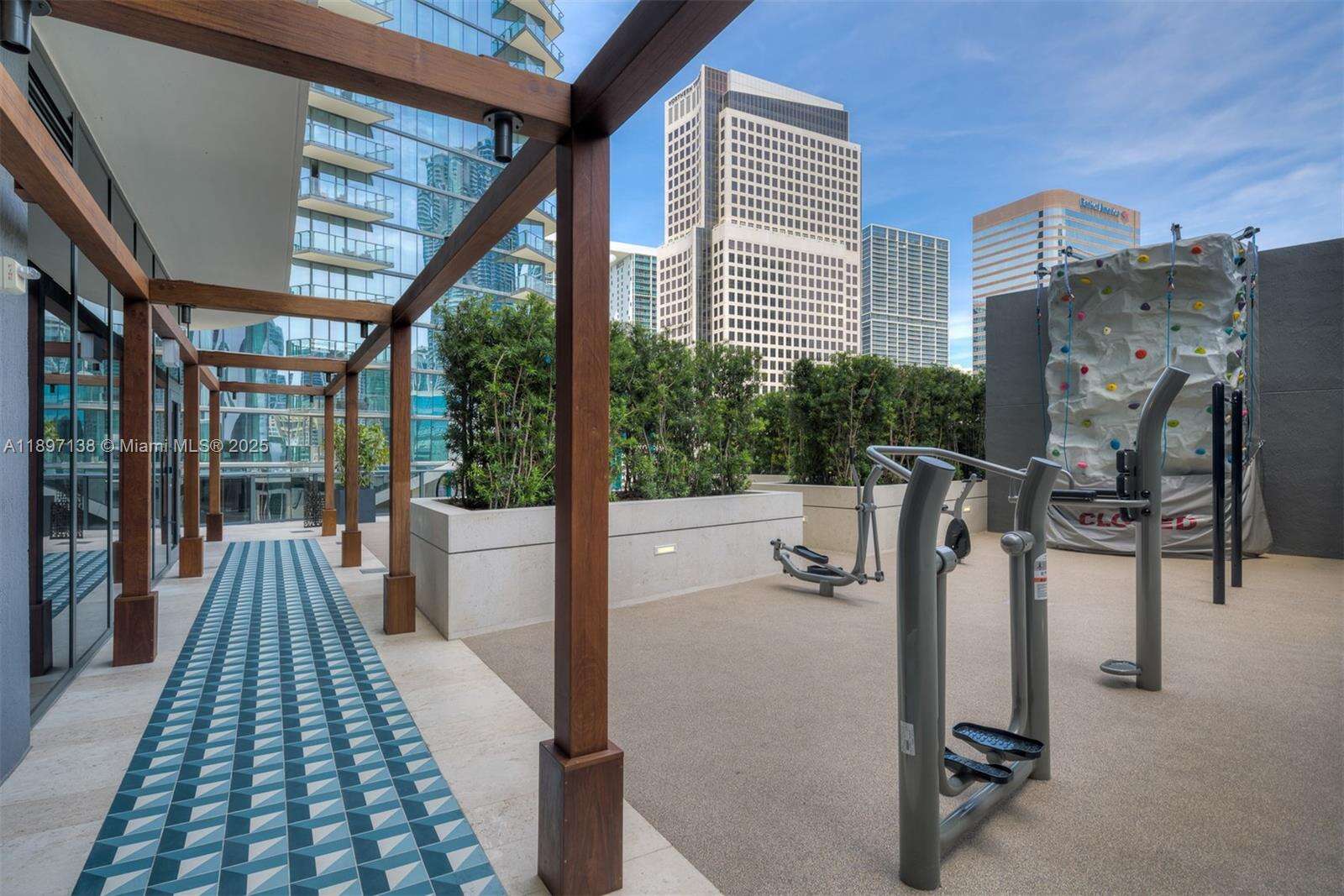 Sls Lux at 801 Miami Ave, Miami, FL 33130 - For Sale photo 32