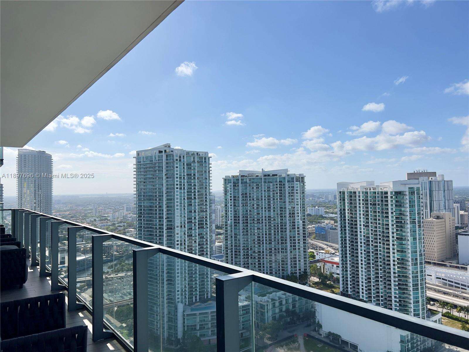 REACH - 68 6th St, Miami, FL 33131 | Picture 3