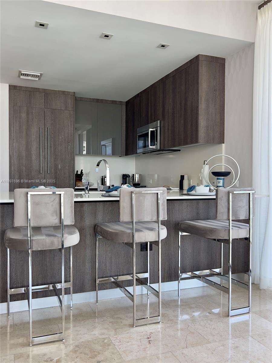 REACH - 68 6th St, Miami, FL 33131 | Picture 9