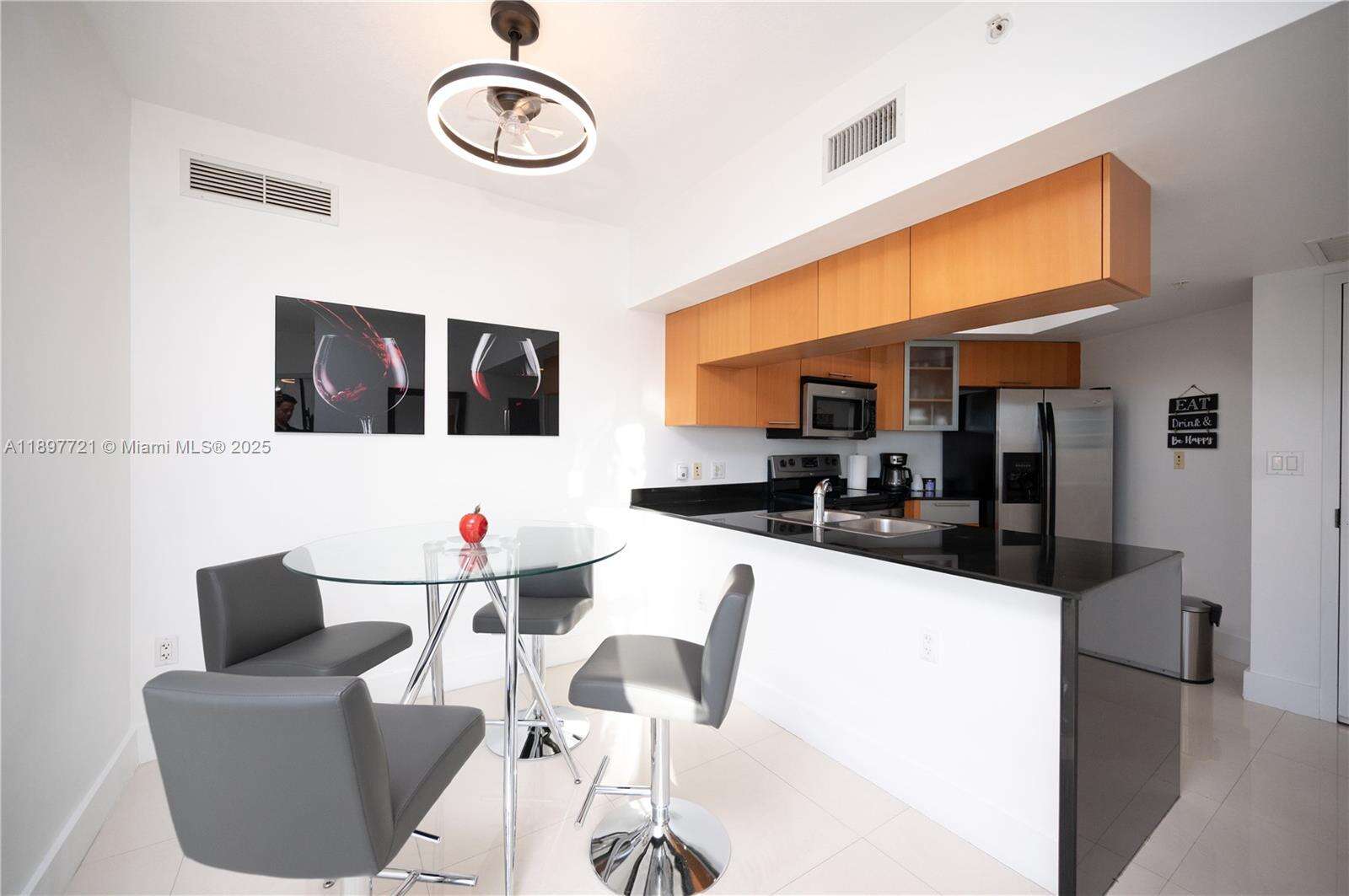 Opera Tower at 1750 Bayshore Dr, Miami, FL 33132 - For Sale photo 9