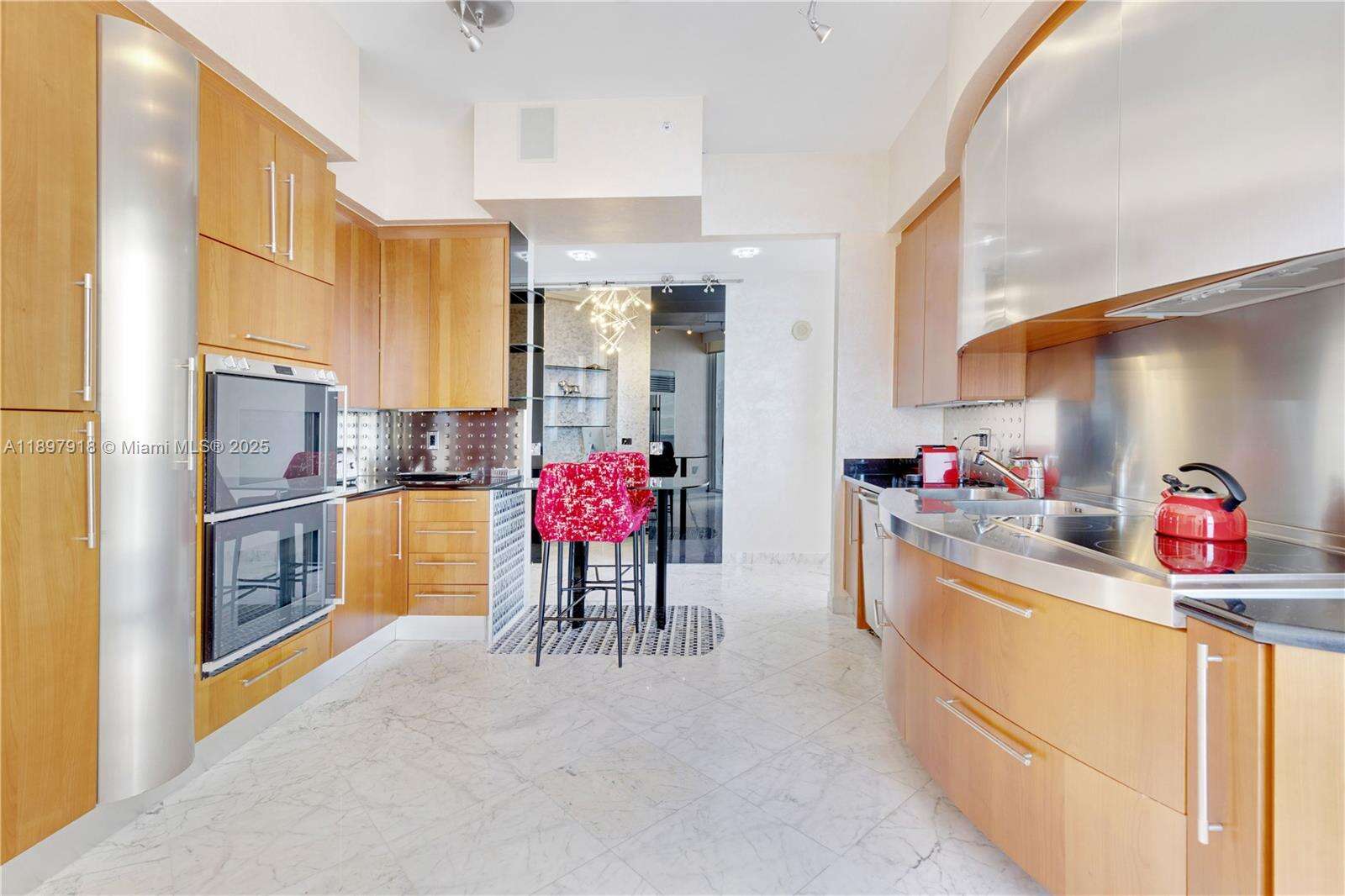 TRUMP PALACE - 18101 Collins Ave, Sunny Isles Beach, FL 33160 | Picture 13