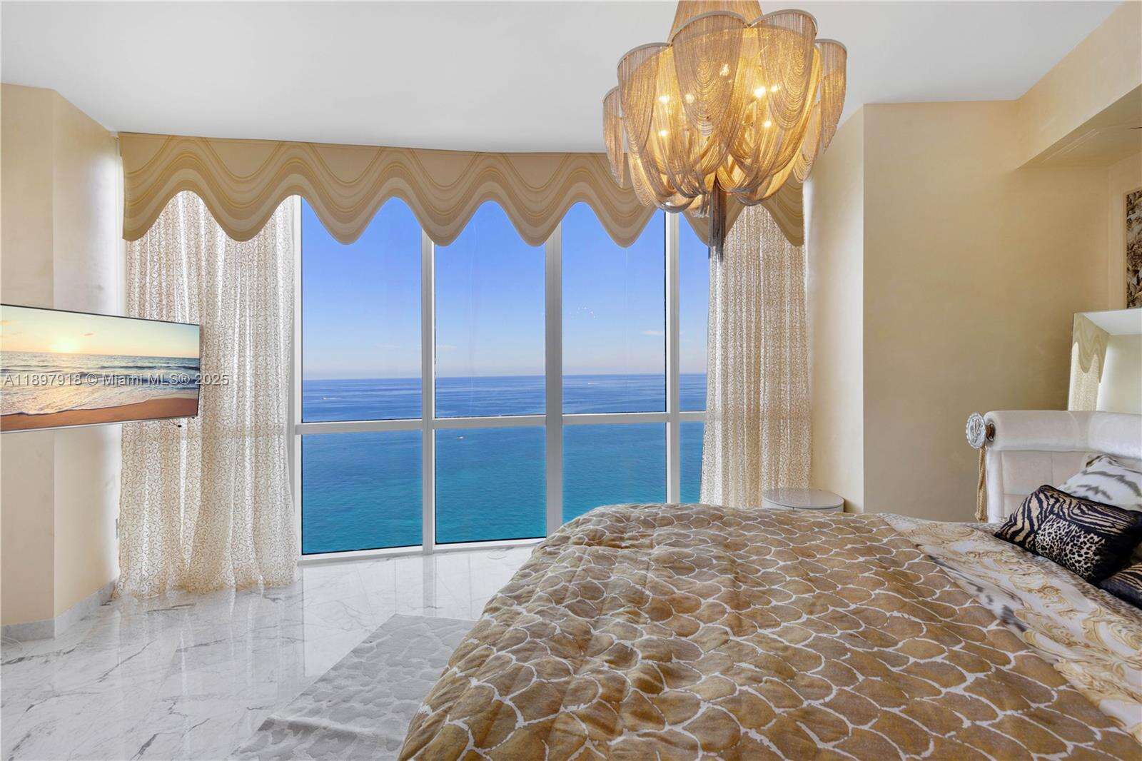 TRUMP PALACE - 18101 Collins Ave, Sunny Isles Beach, FL 33160 | Picture 15