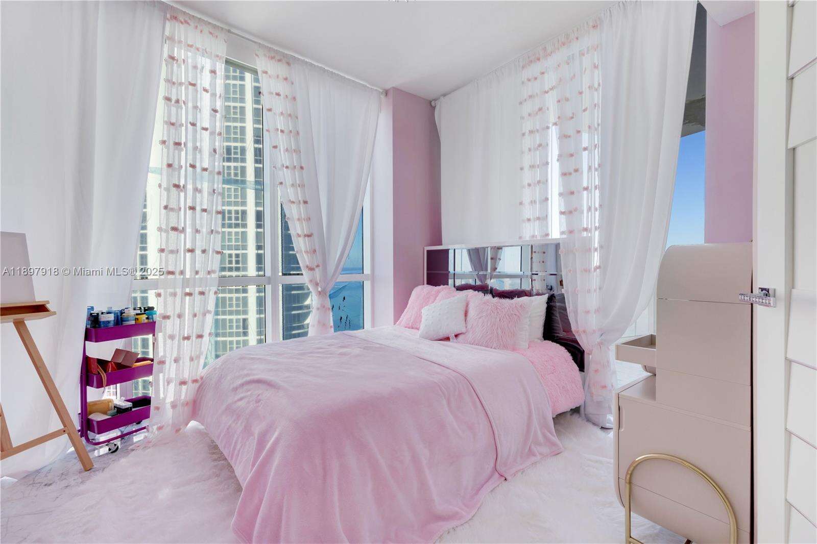 TRUMP PALACE - 18101 Collins Ave, Sunny Isles Beach, FL 33160 | Picture 21