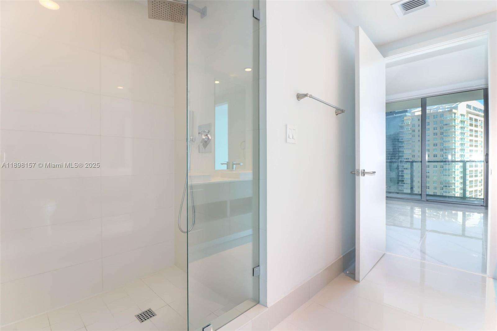 Sls Brickell at 1300 Miami, Miami, FL 33130 - For Sale photo 16