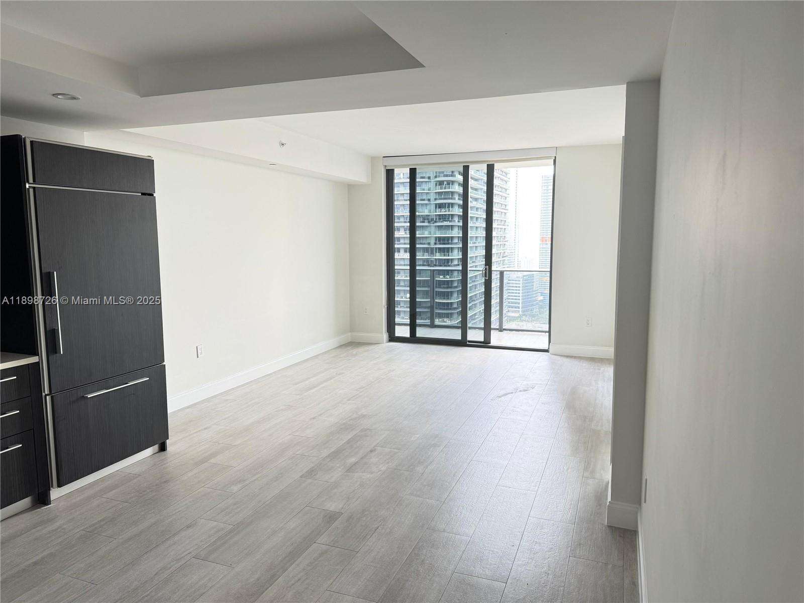 Brickell Heights East at 45 9 St, Miami, FL 33130 - For Sale photo 4
